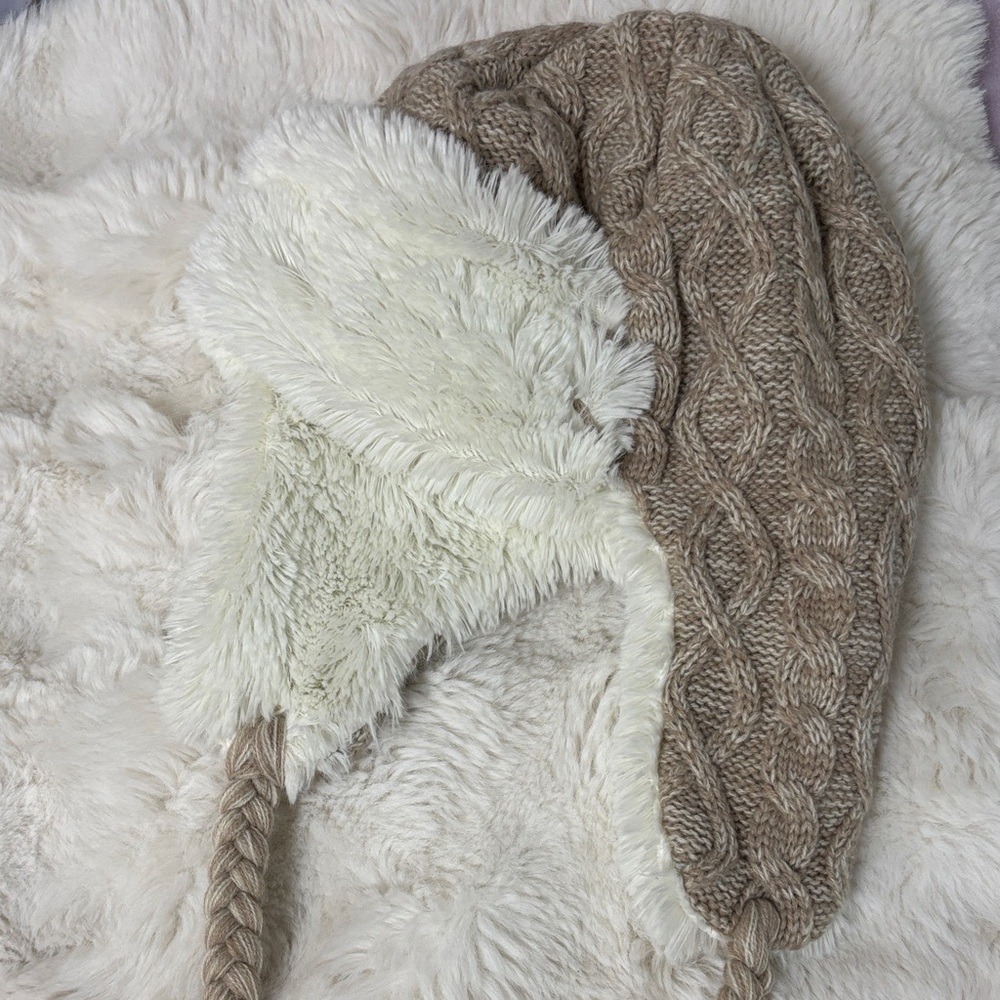 Muk Luks Tan Knit Trapper Hat with Faux Fur
